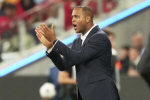 Pelatih Timnas Indonesia, Patrick Kluivert (c) AP Photo/Mark Baker