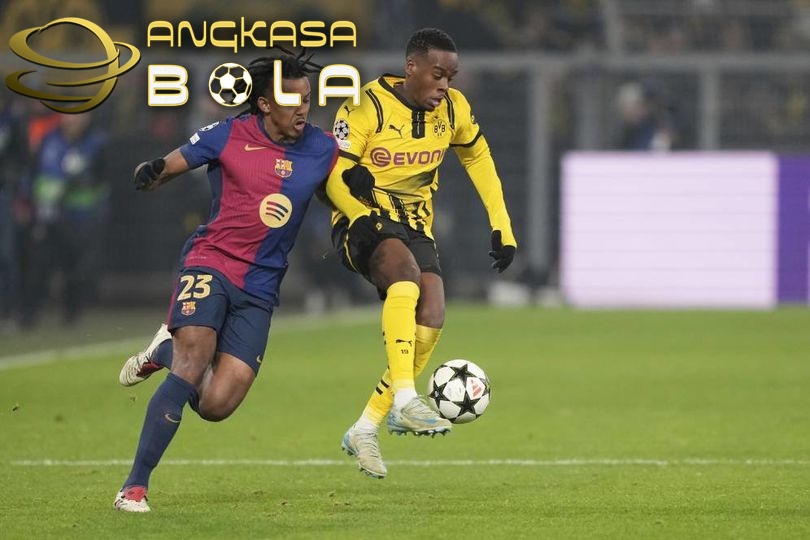 Borussia Dortmund Umumkan Kesepakatan Transfer Jamie Gittens ke Chelsea