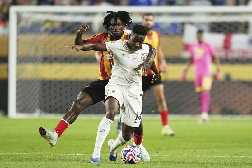 Chelsea Umumkan Operasi Gelandang Muda Dario Essugo