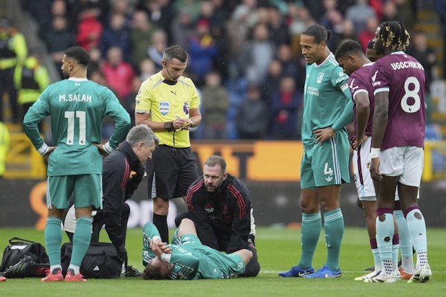 Alasan Sebenarnya Arne Slot Tarik Alexis Mac Allister Lawan Burnley vs Liverpool, Bukan Sekadar Cedera