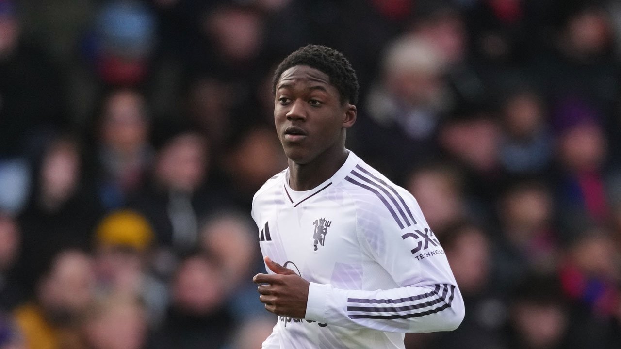 Kobbie Mainoo Menghilang dari Skuad Aston Villa vs Manchester United, Ada Apa?